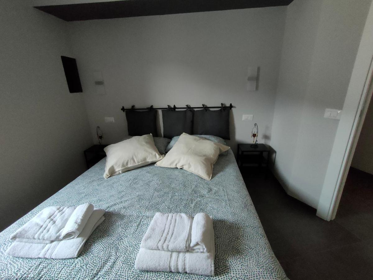 Casa Vacanze Vicolo Della Luna Ambra Buitenkant foto